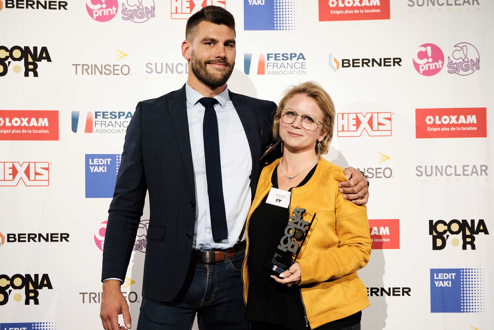 Cassiopub a remporté la 2ème place pour l'Icona d'Or dans la catégorie « Prix de l’enseigne unitaire - création en interne » pour l’enseigne « La Brulerie du Quinze »