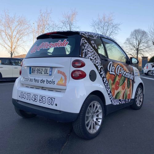 Marquage de véhicules réalisé par Cassiopub, agence à Aurillac (Cantal) et Rognac (Bouches-du-Rhône).