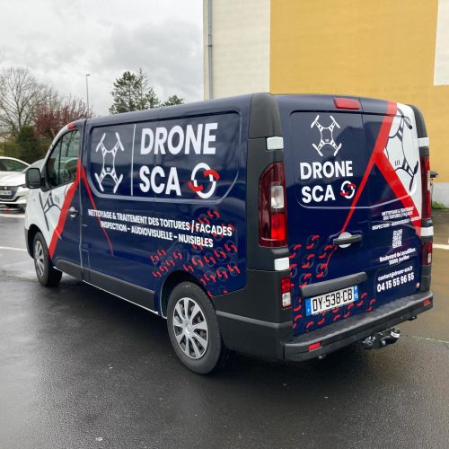 Marquage de véhicules réalisé par Cassiopub, agence à Aurillac (Cantal) et Rognac (Bouches-du-Rhône).