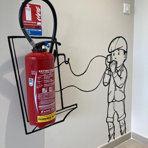 Décor et Stand réalisés par Cassiopub, agence à Aurillac (Cantal) et Rognac (Bouches-du-Rhône).